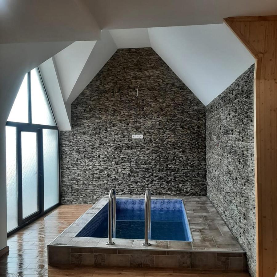 Viva Hotel Gabala With Sauna, Pool, Waterfall And Fireplace Ngoại thất bức ảnh