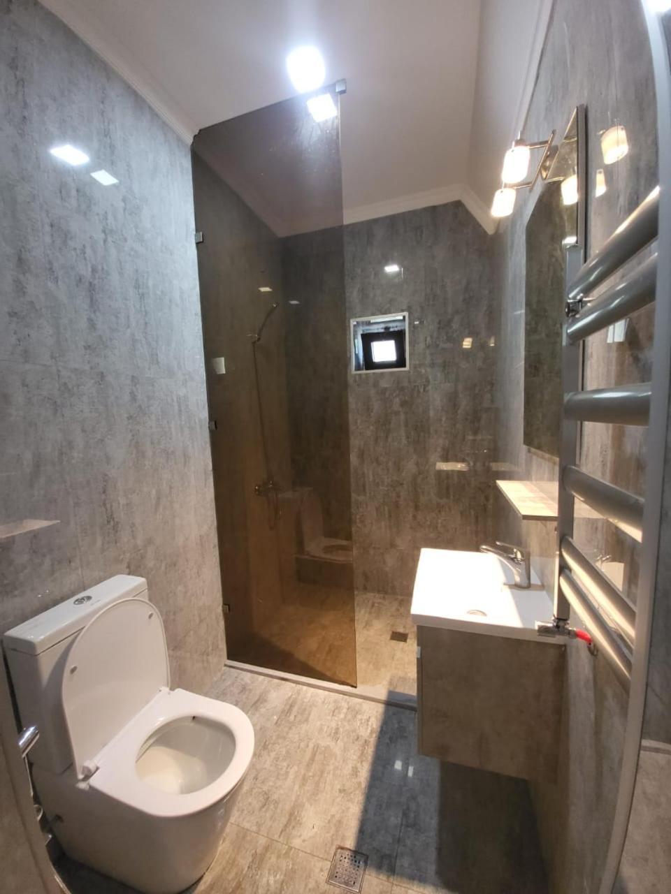 Viva Hotel Gabala With Sauna, Pool, Waterfall And Fireplace Ngoại thất bức ảnh